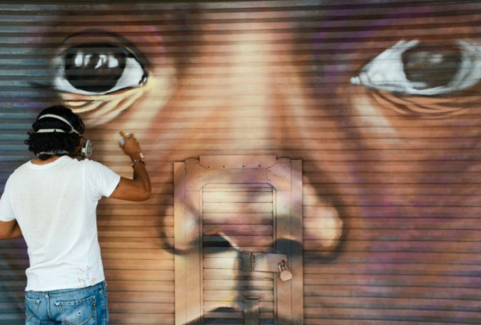 Lleva Gobierno de CDMX arte urbano a cortinas metálicas