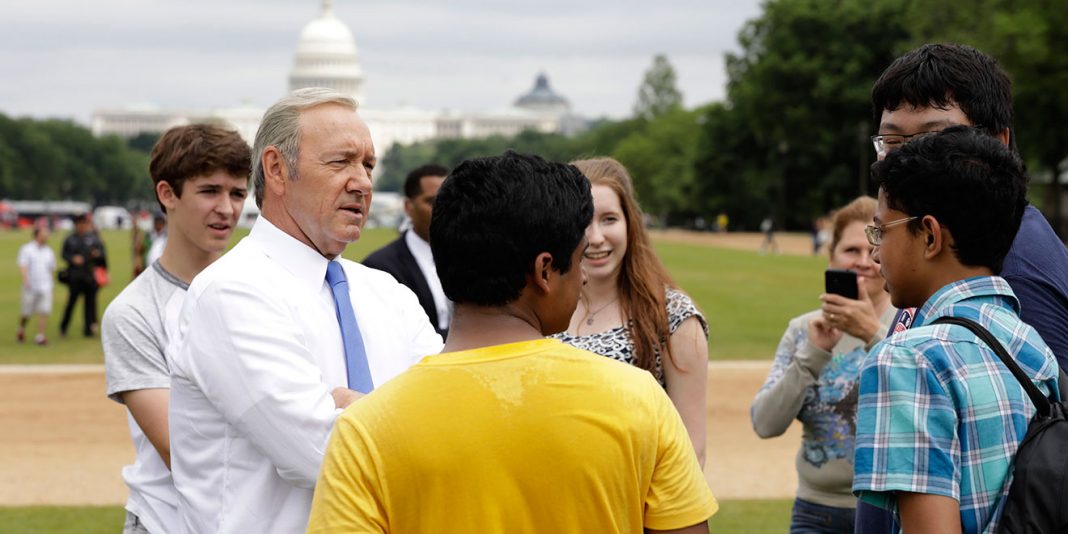 Contratan al fotógrafo de Obama para retratar al presidente Underwood (y es espectacular)