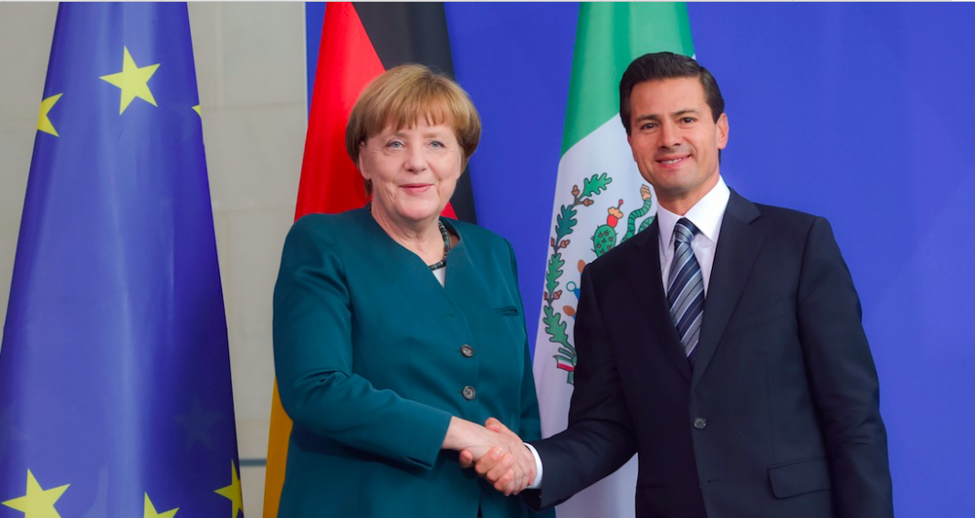 Merkel señala a Peña por crímenes de periodistas y violación a DDHH