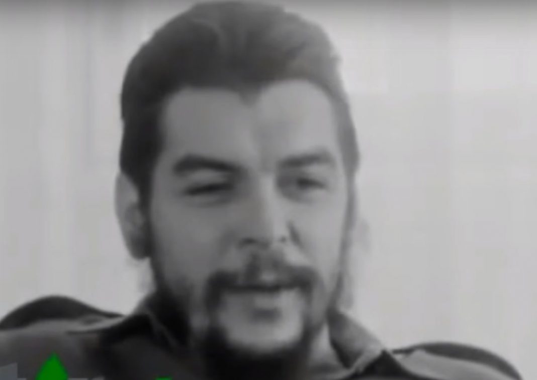 VIDEO – Surge entrevista inédita del Che Guevara