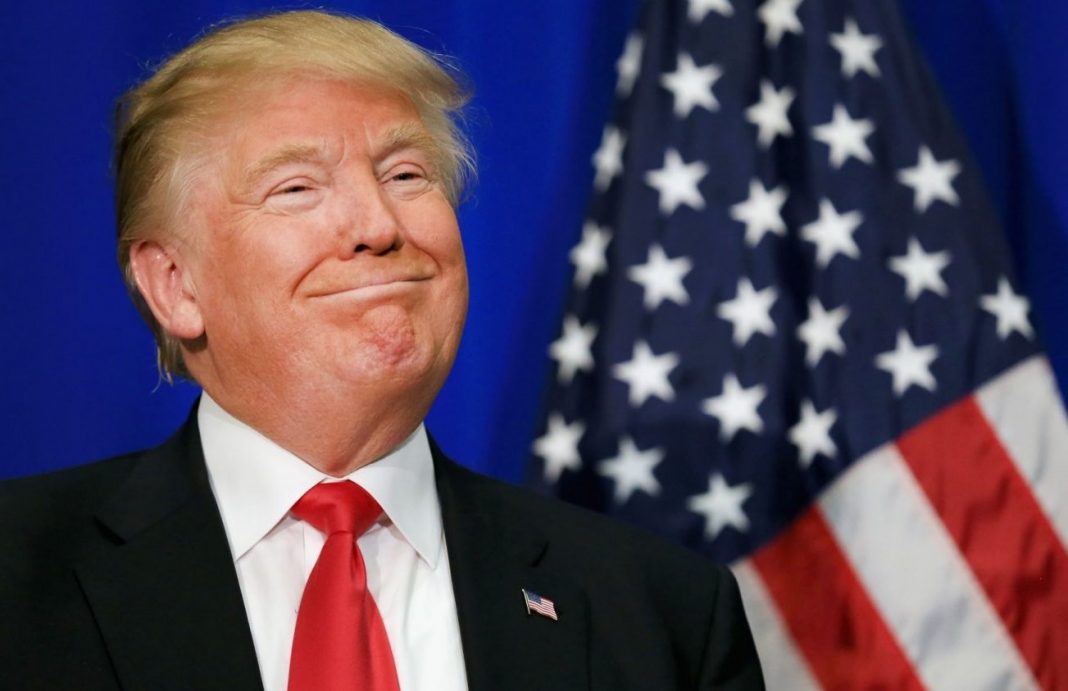 VIDEO – Tienes que escuchar a Donald Trump cantando «Despacito»