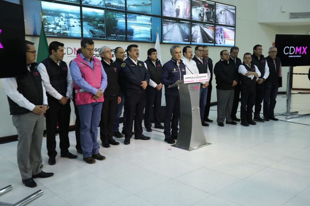 La CDMX está de pie; a un mes del sismo a nadie vamos dejar sin el apoyo, asegura jefe de gobierno