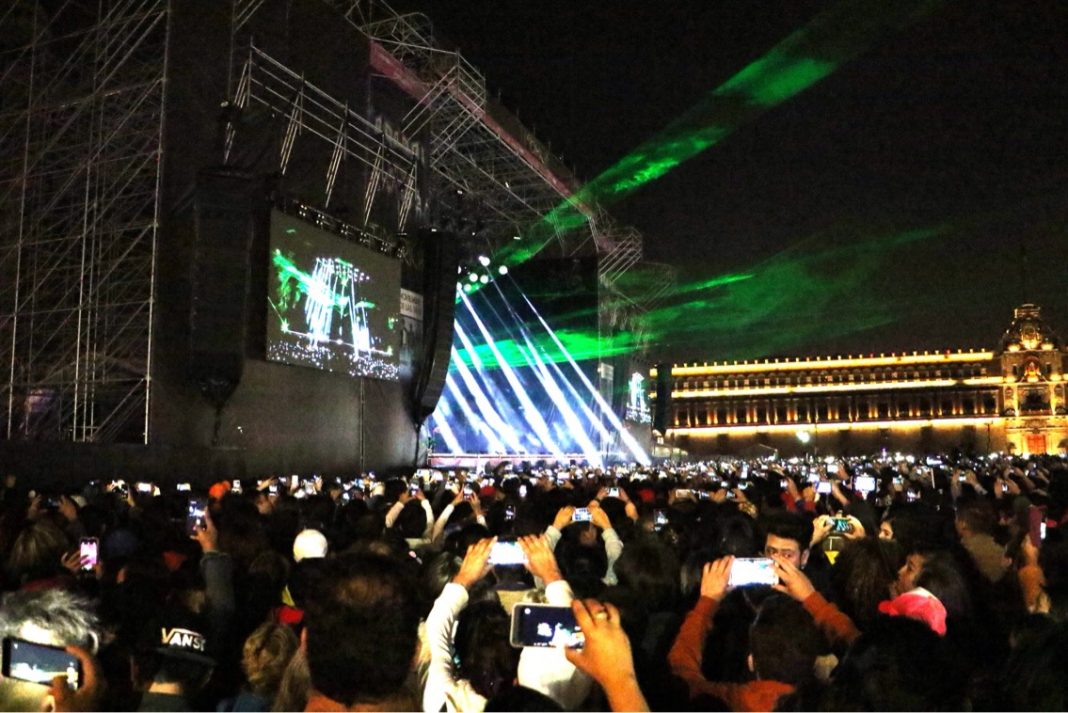 Reúne Timbiriche a 80 mil personas en el Zócalo