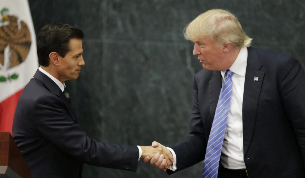 Yerno de Trump habría pactado muro fronterizo con Peña Nieto