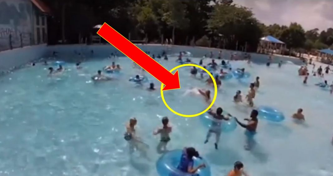 ¡Mucho ojo en vacaciones! Niña es salvada de morir ahogada en alberca.