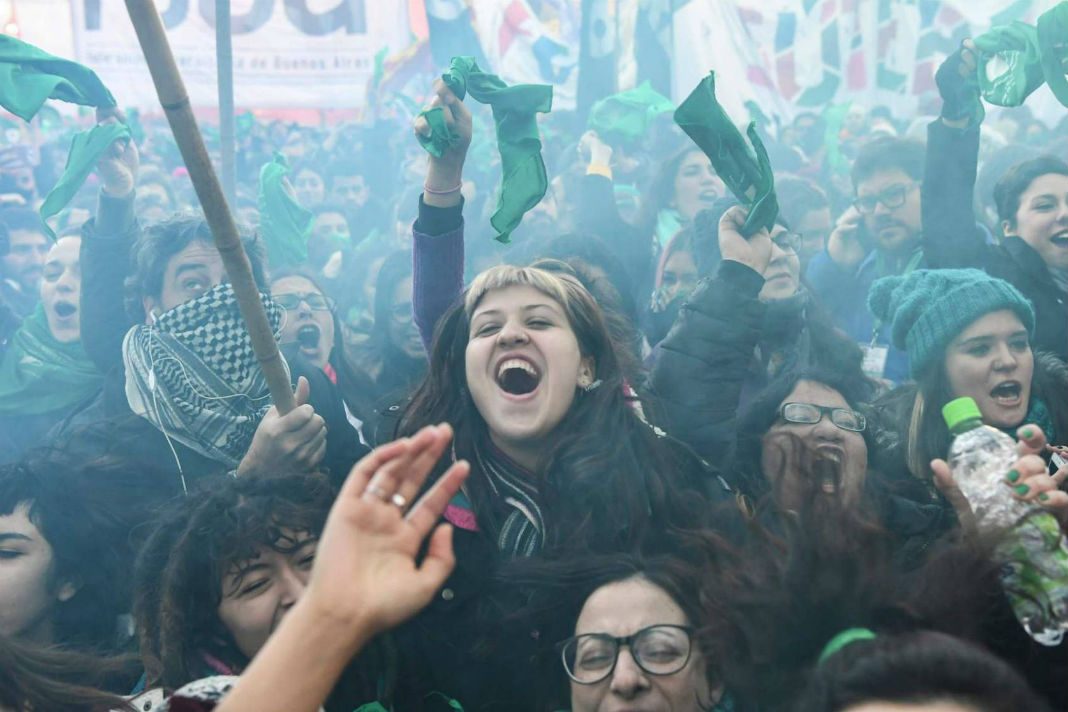 La Cámara de Diputados argentina aprueba la legalización del aborto