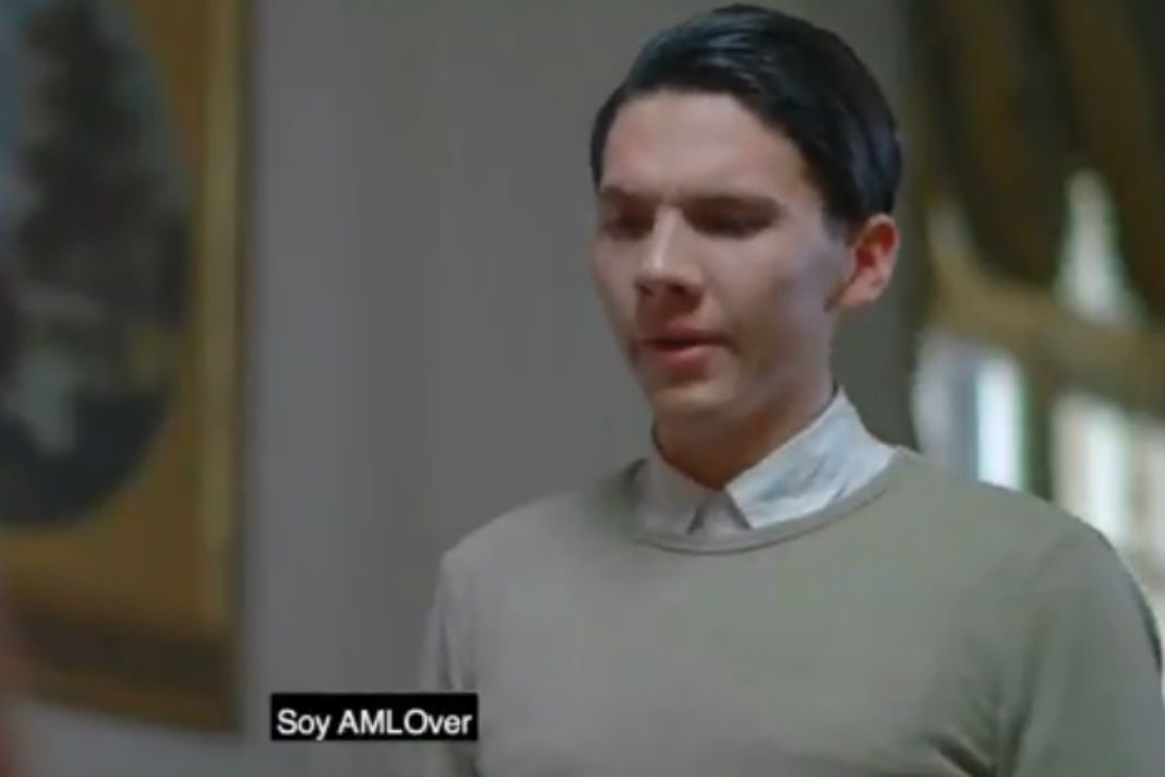 Joven confiesa ser «AMLOver» en nuevo spot de López Obrador