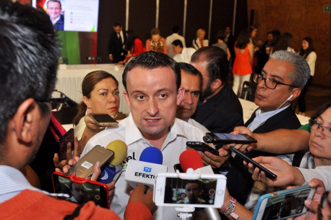 Mikel Arriola ya está a 11 puntos de Sheinbaum y se separa de Barrales