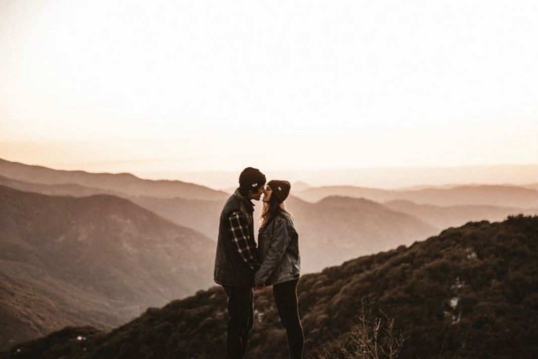 8 Cosas que solo las parejas atrevidas se arriesgan a hacer