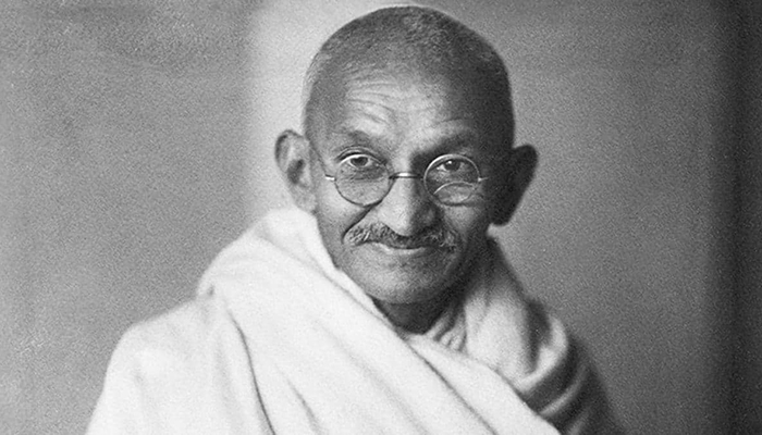 Un día como hoy 2 de octubre de 1869 nació Mahatma Gandhi