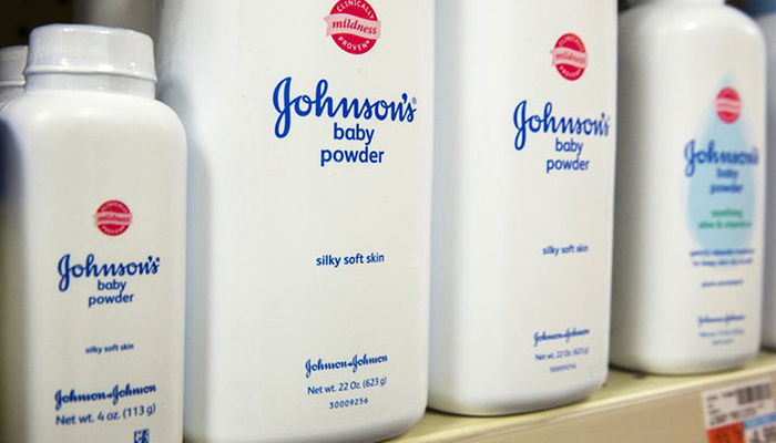Johnson & Johnson sabía durante décadas que su talco causaba cáncer, revela investigación