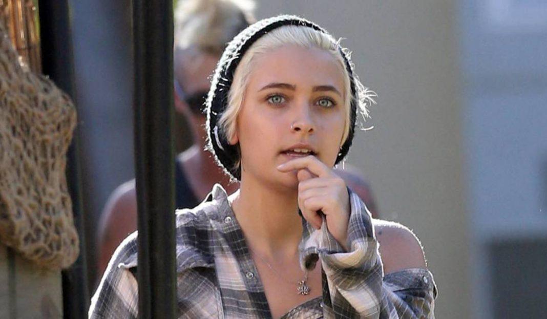 Hija de Michael Jackson niega su intento de suicidio