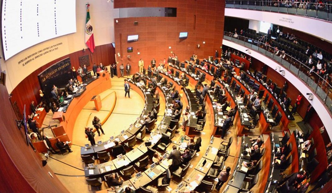 Senado aprueba quitar fuero a presidente y legisladores