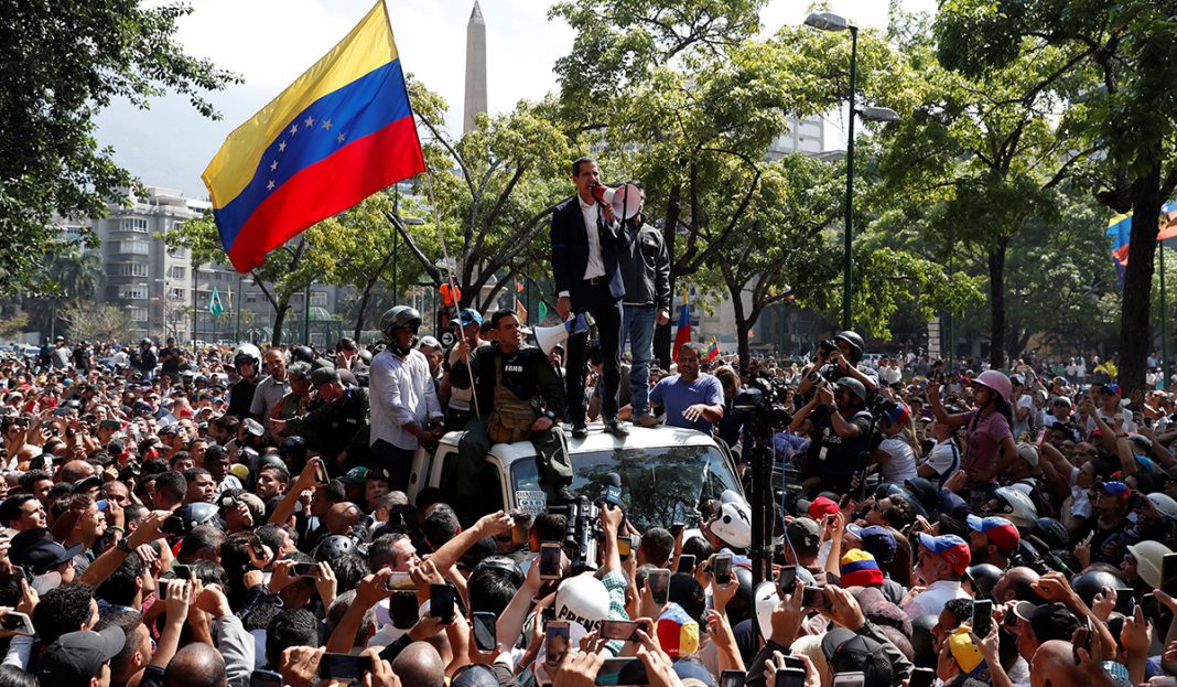 Las fotos del levantamiento militar en Venezuela