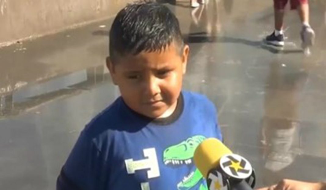 Niño que «construía castillos» en sus sueños ¡Se va a la playa!