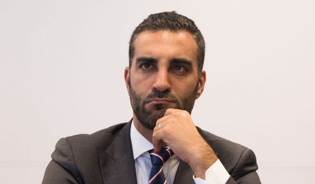 Simón Levy renuncia como subsecretario de Turismo