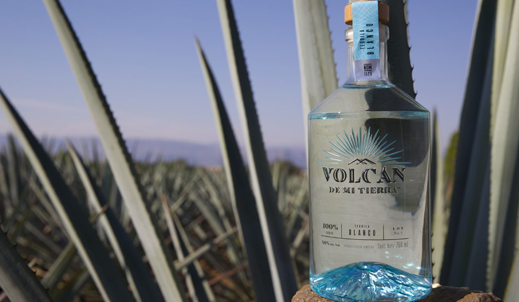 Tequila Volcán de mi Tierra