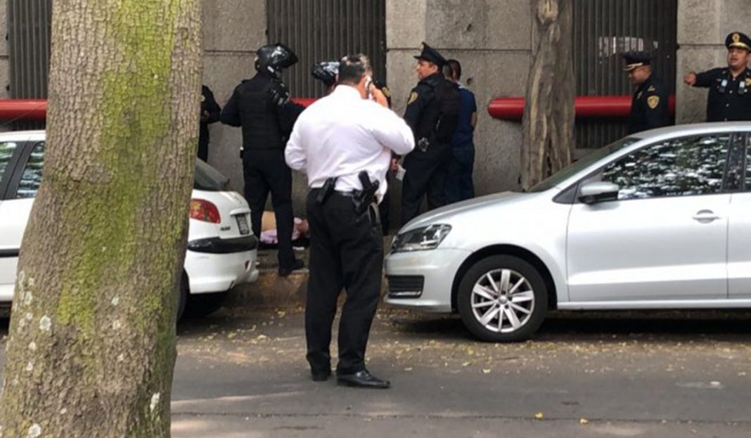 Balacera en la Condesa deja un muerto: Intentan atacar a periodista Héctor de Mauleón (VIDEOS)
