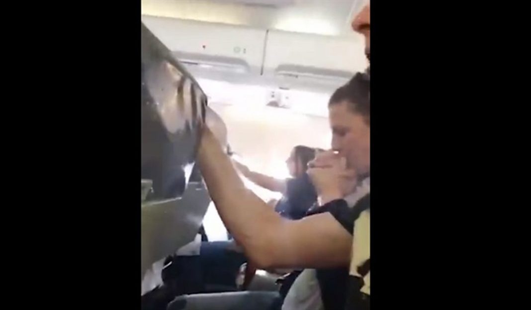 La traumática turbulencia que golpeó a azafata brutalmente y dejó 10 lesionados