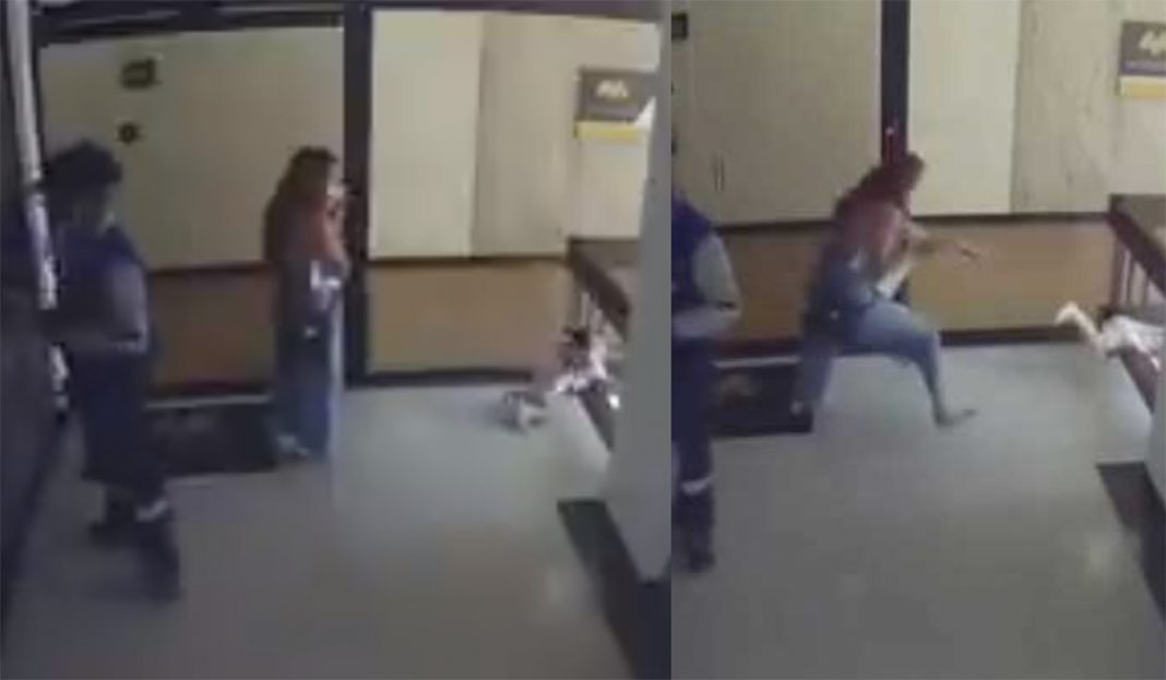 Por ir con el celular, su bebé casi cae al vacío