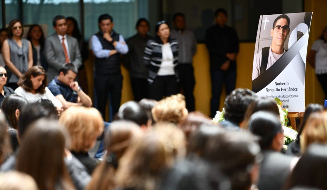 Padre de Norberto Ronquillo duda que asesinato de su hijo se relacione con deuda