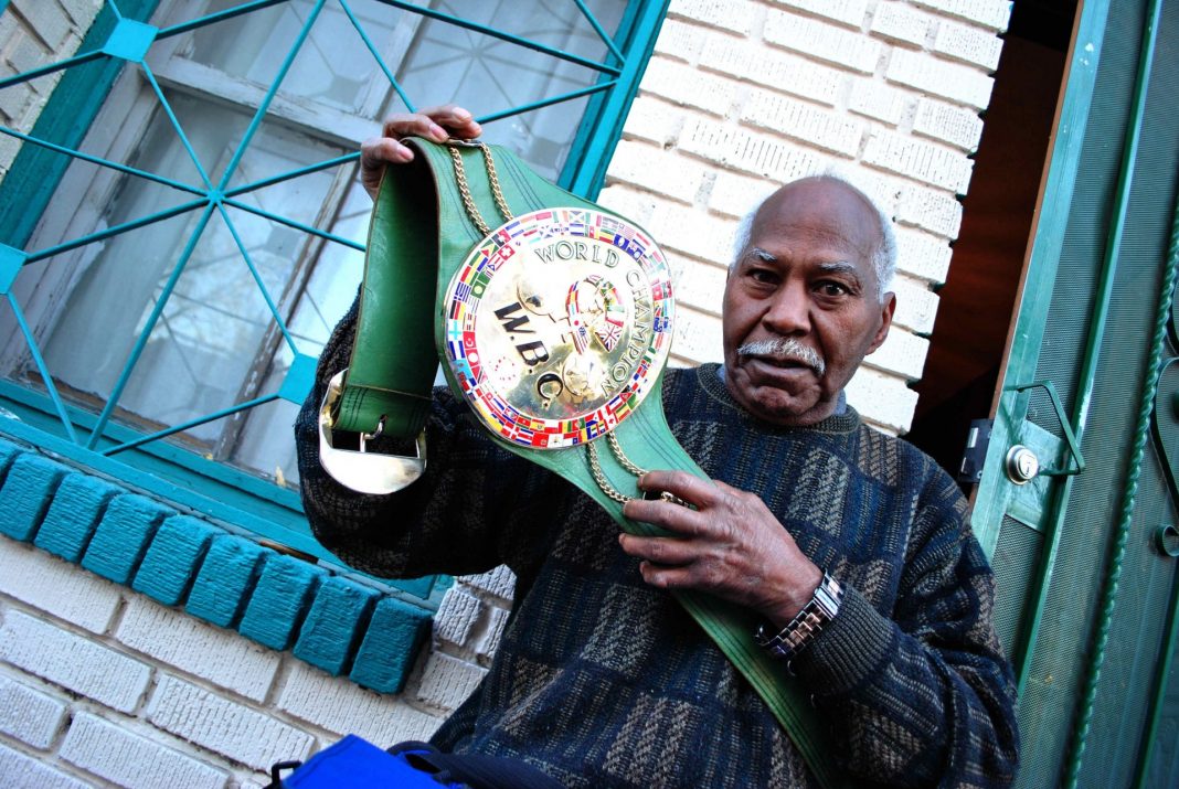 Muere el ex campeón mundial José Ángel «Mantequilla» Nápoles, a los 79 años en Ciudad de México