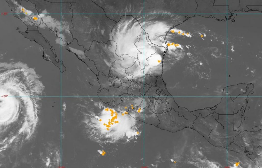 Fernand tocó tierra en Tamaulipas como tormenta tropical