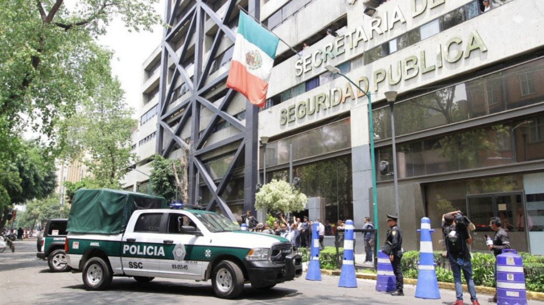 Otro policía acusado de abusar sexualmente de una mujer