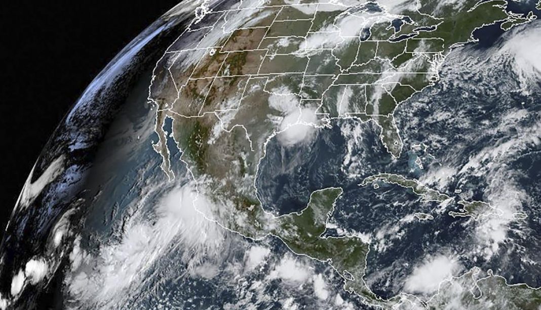 Lorena mantendrá lluvias torrenciales en BCS e intensas en Sonora y Sinaloa