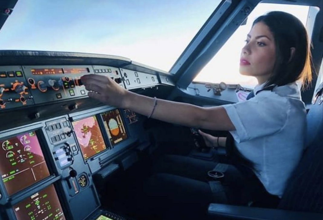 Ximena García, la empleada de Interjet que sugirió lanzar una bomba en el Zócalo, se disculpa: «Estoy en contra de la violencia»