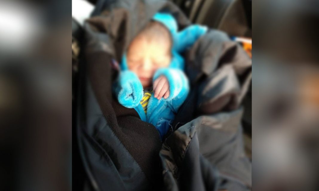 Madre abandona a su bebé en Michoacán: «Mi familia me obligó», dice la carta que dejó con el bebé