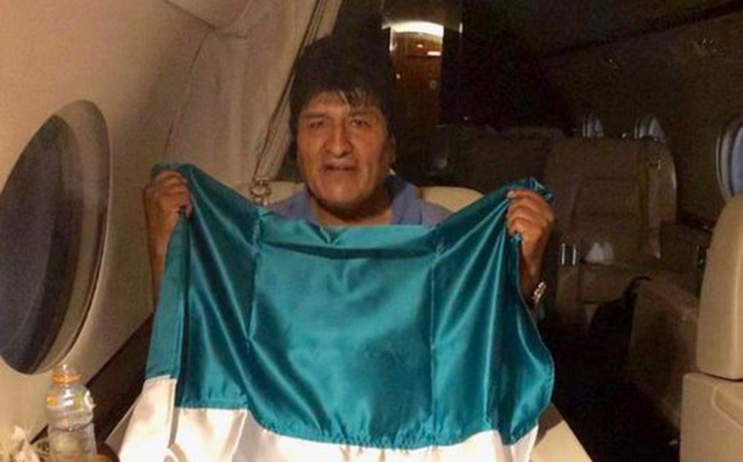 Evo Morales llegará a México alrededor las 11:00 horas: Ebrard