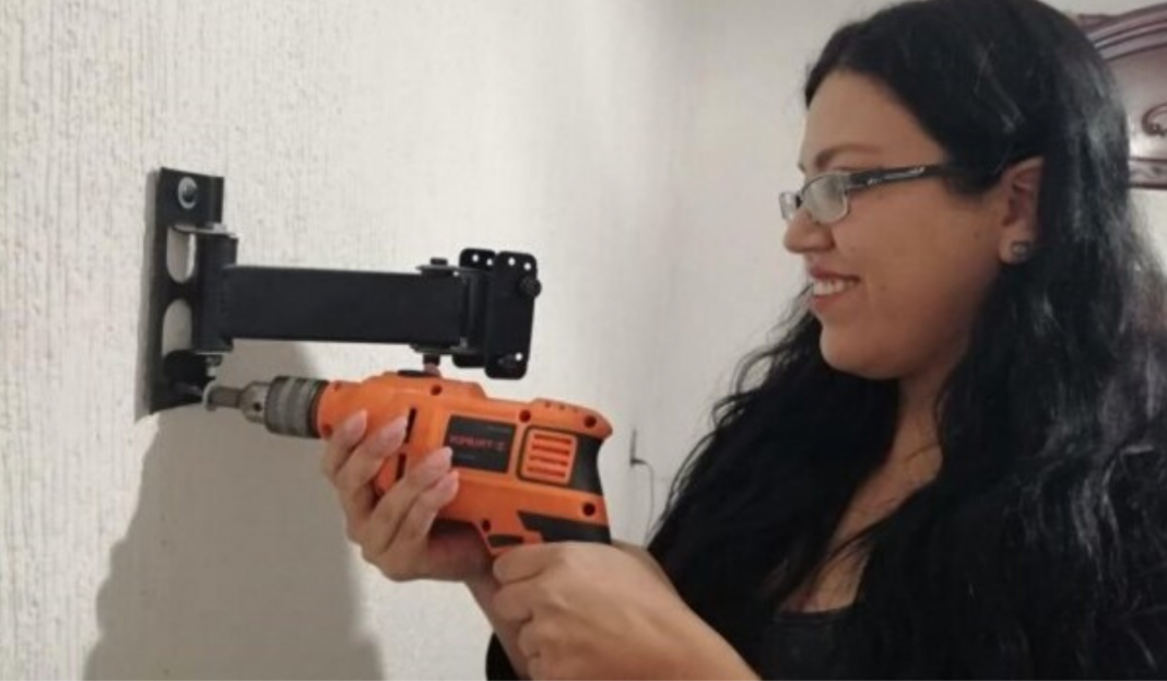 #MexicanaRifada A falta de empleo, ofrece servicios de «marido a domicilio»