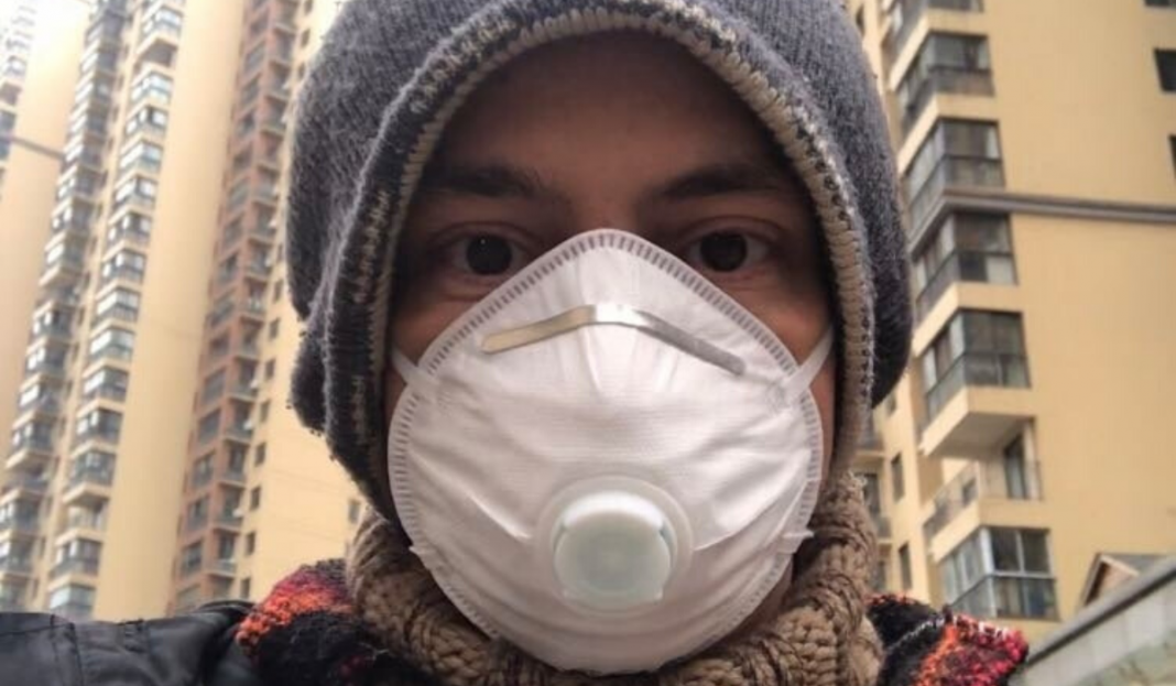 «Solo me comunico por internet, no estoy viendo a nadie»: un mexicano cuenta cómo se vive la cuarentena en Wuhan