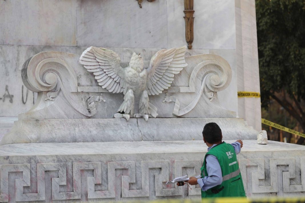 INBAL restaurará águila republicana del Hemiciclo a Juárez