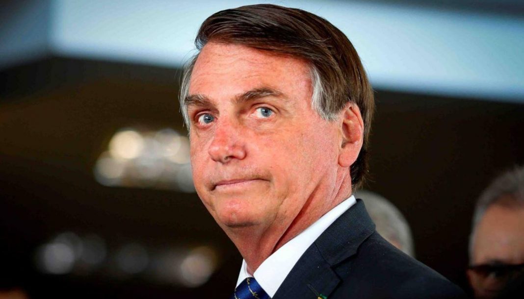 Bolsonaro da positivo a COVID-19