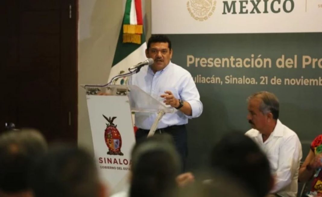 AMLO no acepta renuncia de May a Sembrando Vida; revertirá decreto