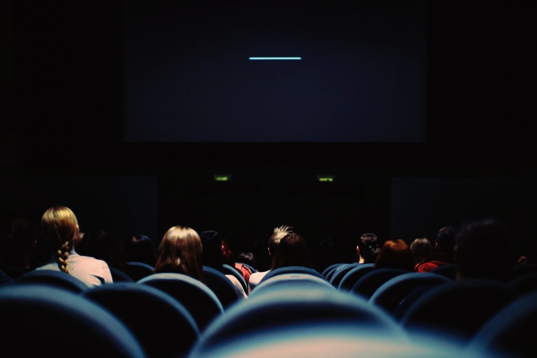 Cinemex lanza su primera función gratis en línea