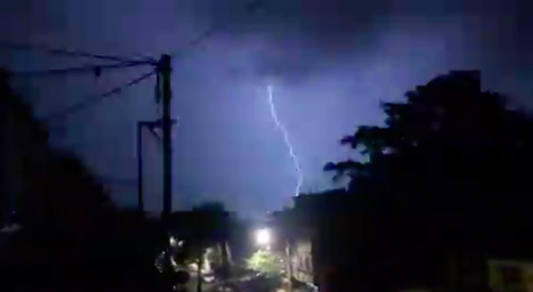 La tormenta eléctrica con la que amaneció CDMX