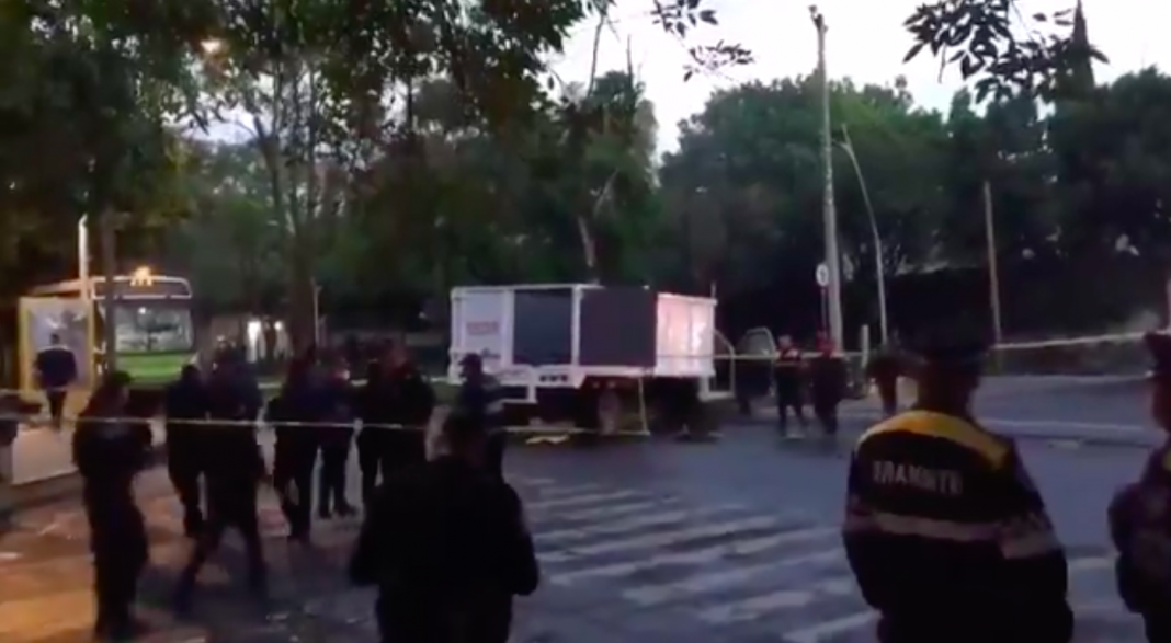 Familia de mujer que murió en ataque contra Harfuch recibe 10 mil pesos