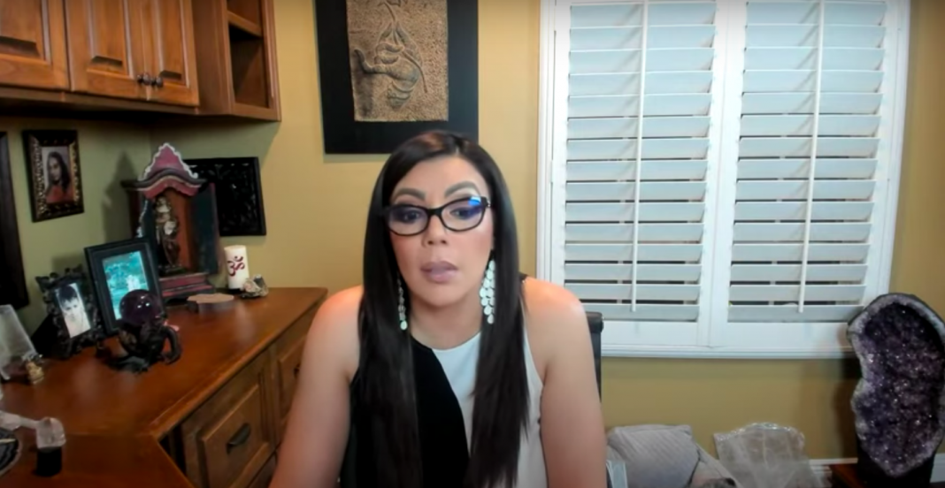 Vidente asegura que explosión de Beirut es la primera fase de un plan político