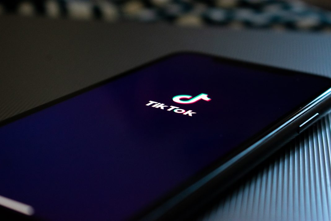 TikTok lanza servicio de pago móvil en China