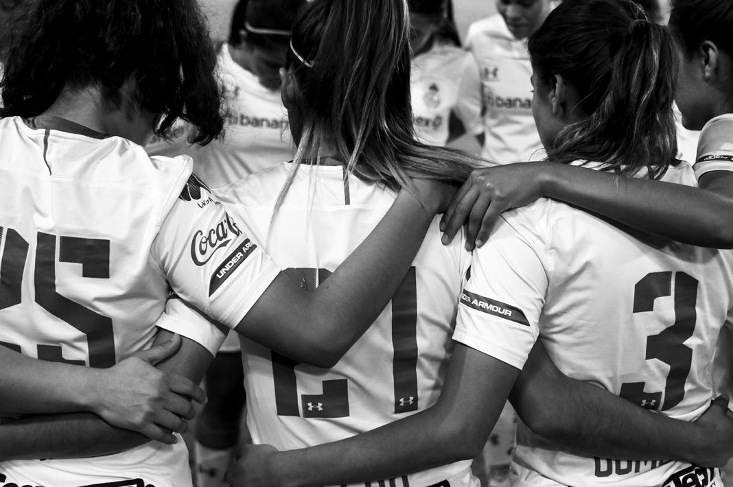 Aforando el futbol femenil