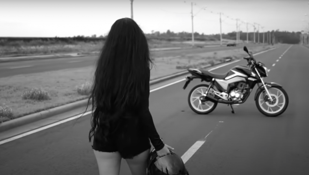 Youtuber muere cuando escapaba de la policía