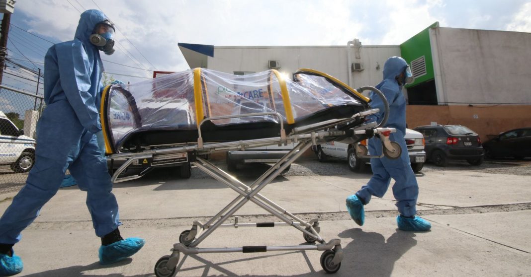 En menos de un mes, mueren 6 miembros de una familia por COVID-19, en Coahuila