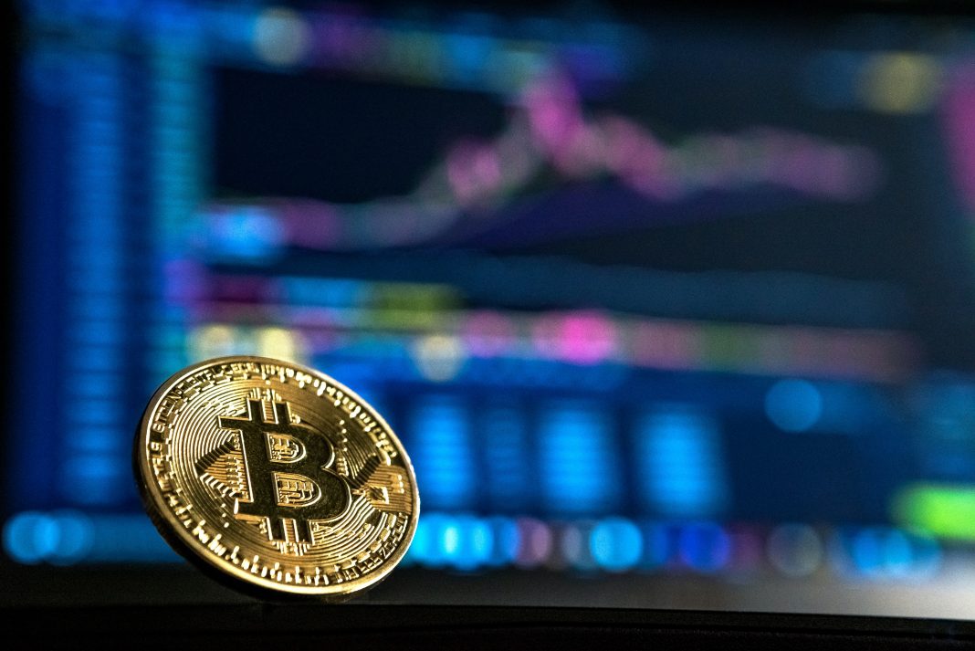 Ante prohibiciones chinas, bitcoin cae debajo de los 40,000 dólares