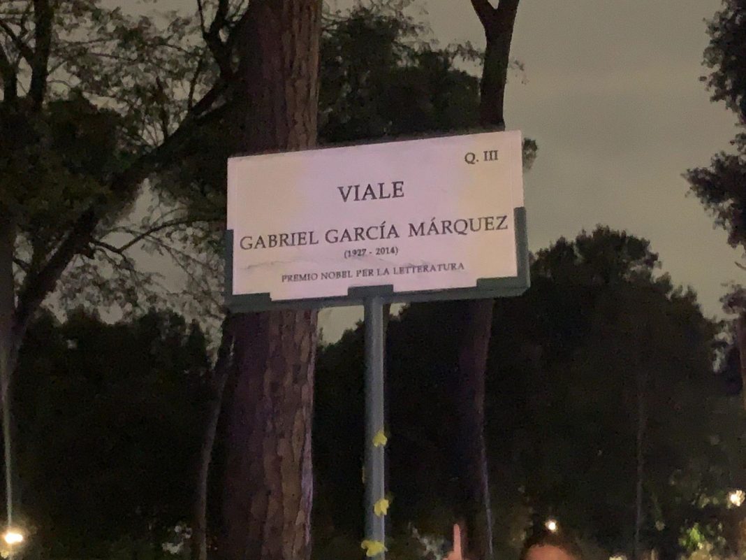 Inauguran calle en honor a García Márquez en Roma