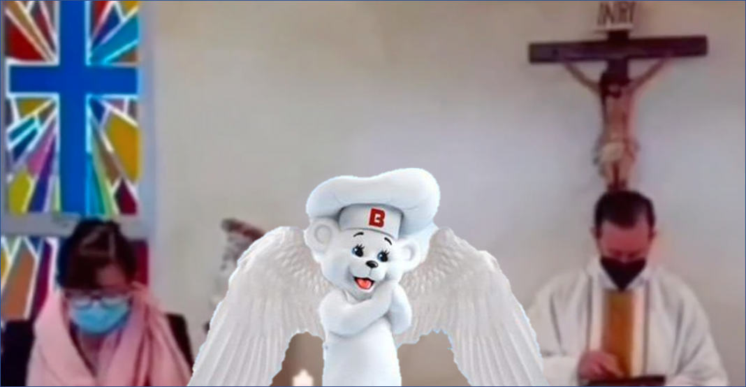 ‘El pan Bimbo que baja del cielo’, dice señora en misa