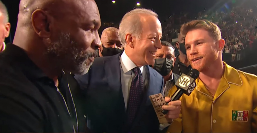 Mike Tyson explica cuál fue el error de Canelo Álvarez