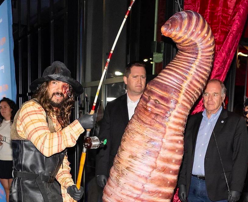 Heidi Klum lo hace una vez más con su disfraz de Halloween